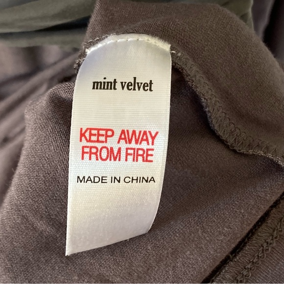 BNWT Mint Velvet Women's Relaxed Floaty Fit Charcoal Grey Blouse Uk Size 16 - Picture 15 of 16